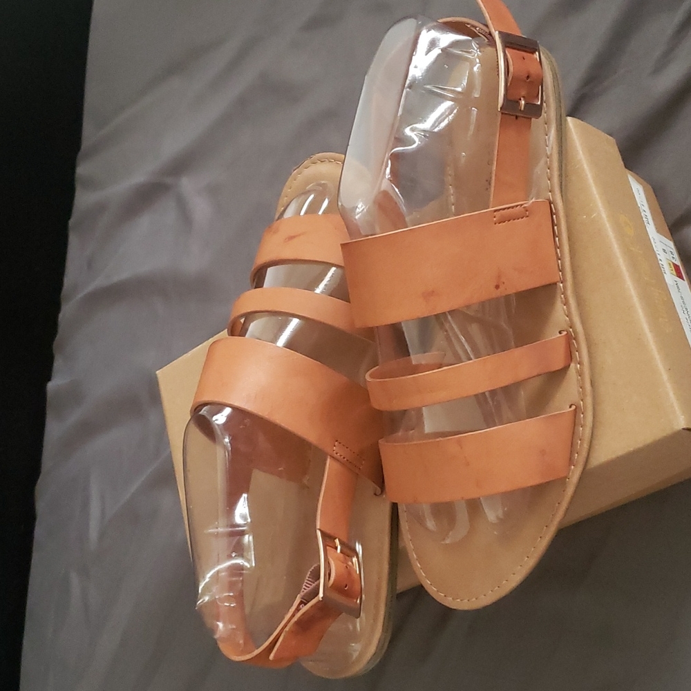 HAPPINESS SANDALS - Picture 4 of 4